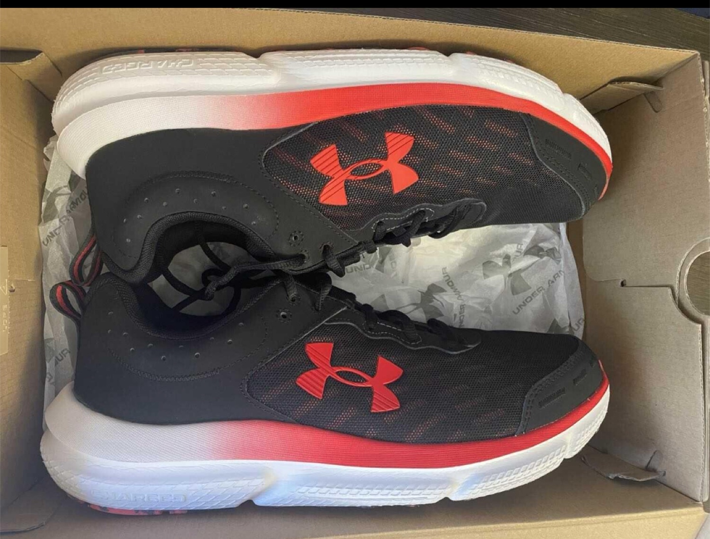 Men's Under Armour Charged Assert 10 Running Shoes - Size 11
