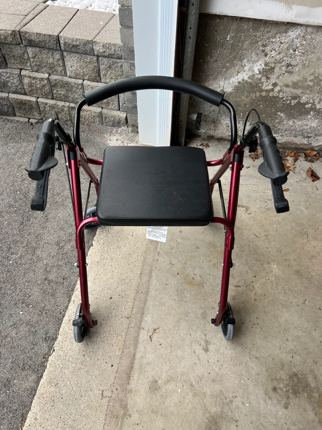 Senior Walker image indicator(3)