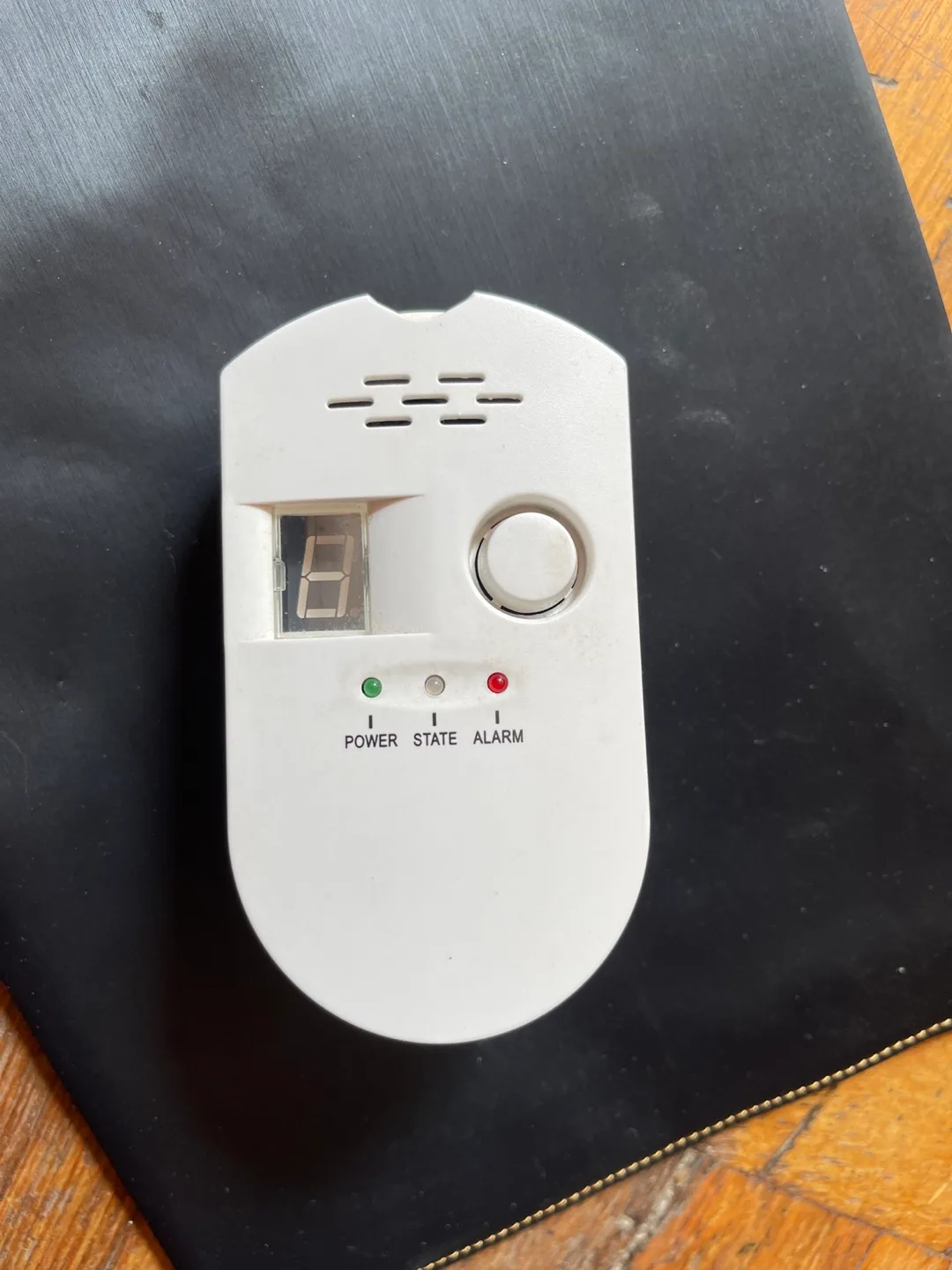 Natural Gas Detector, Plug-in Propane and all gasses thumbnail
