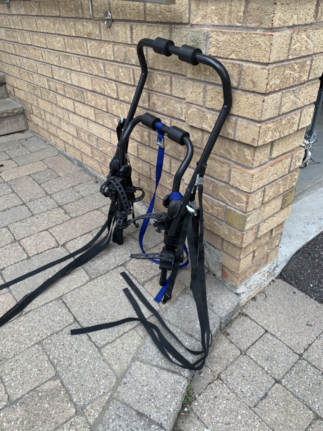 Bike rack for sedan