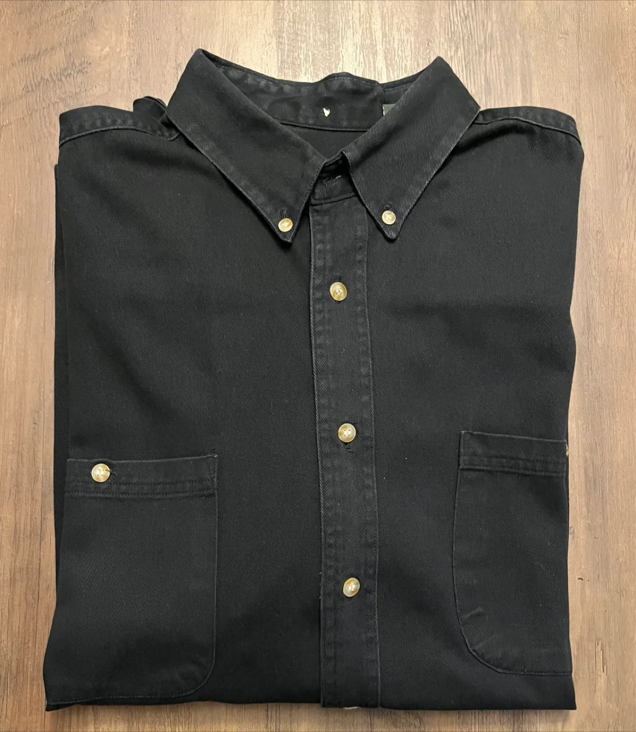 Men's Black Button-Down Long Sleeve Shirt - Excellent Condition image indicator(3)