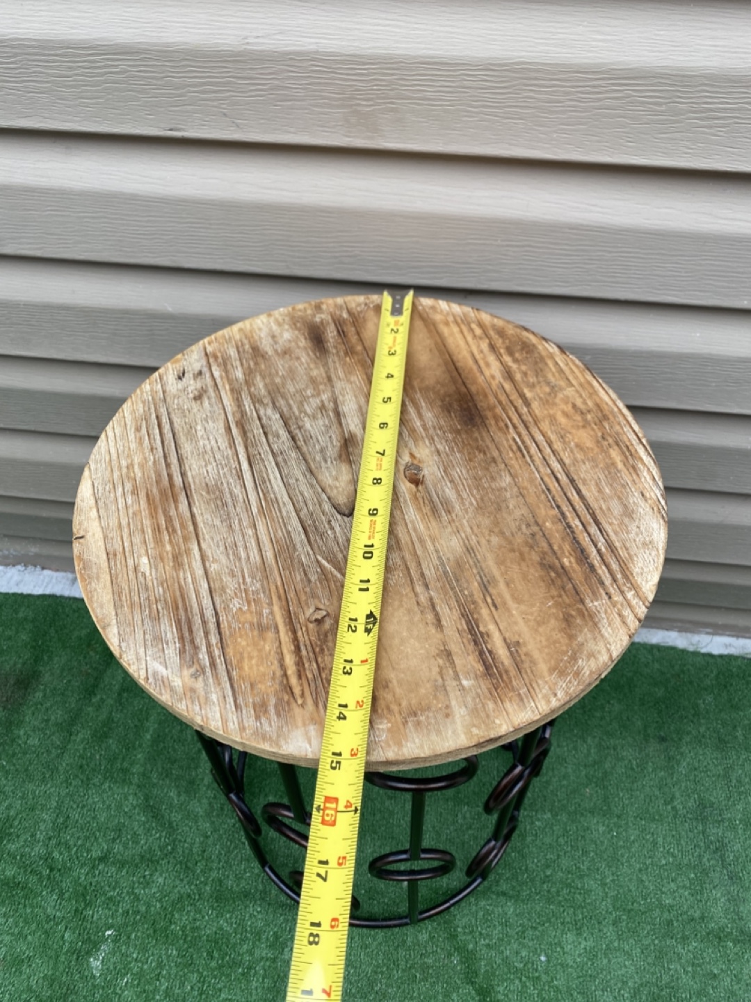 Mid-Century Modern Accent Table - photo 3