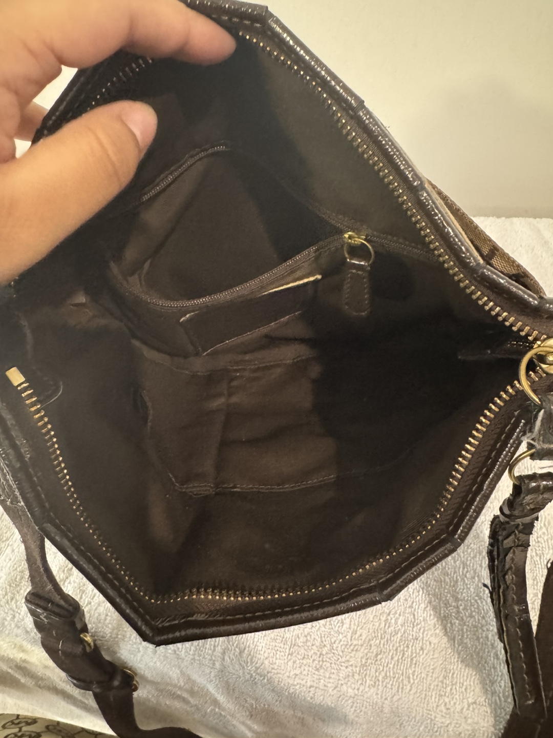Michael Kors MK Signature Tote Bag - photo 3