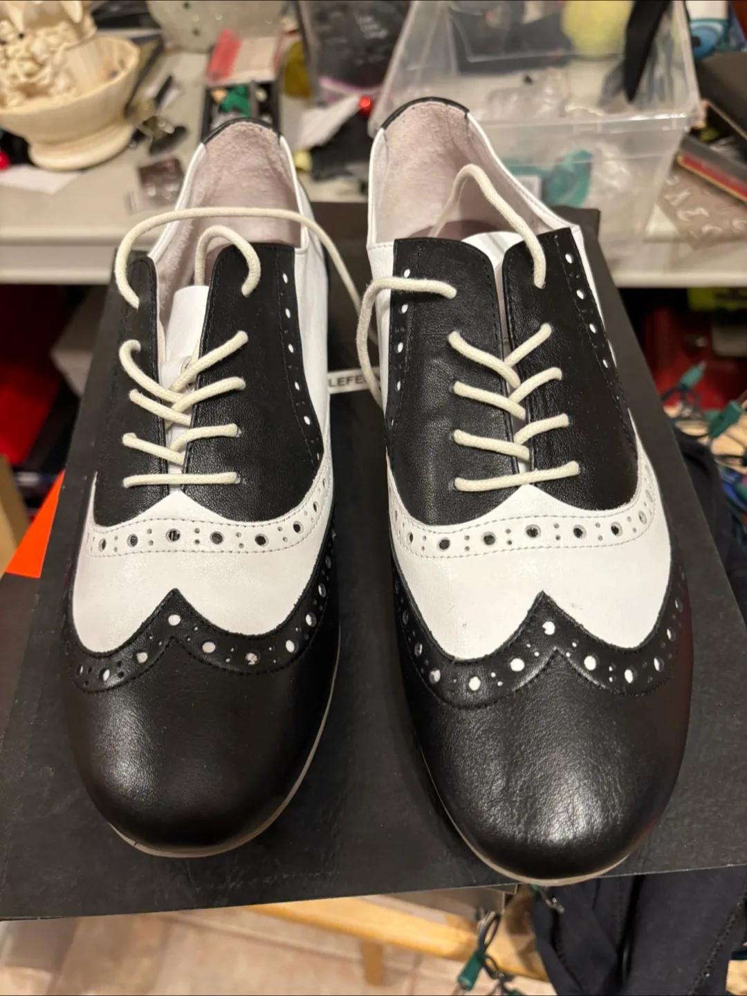 Kate & Mel Women's Saddle Shoes thumbnail