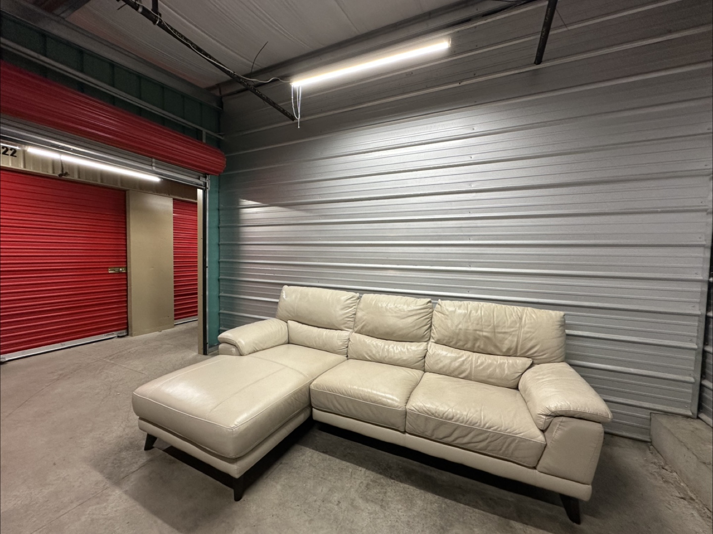 Genuine Leather Sectional (FREE DELIVERY) - photo 3