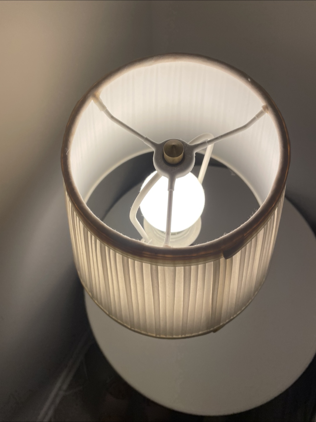 IKEA Arstid Brass/White Table Lamp with Pleated Shade - photo 3