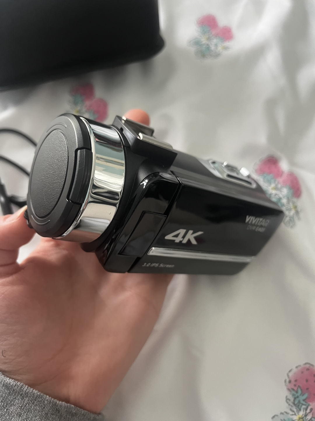 Camcorder - photo 2