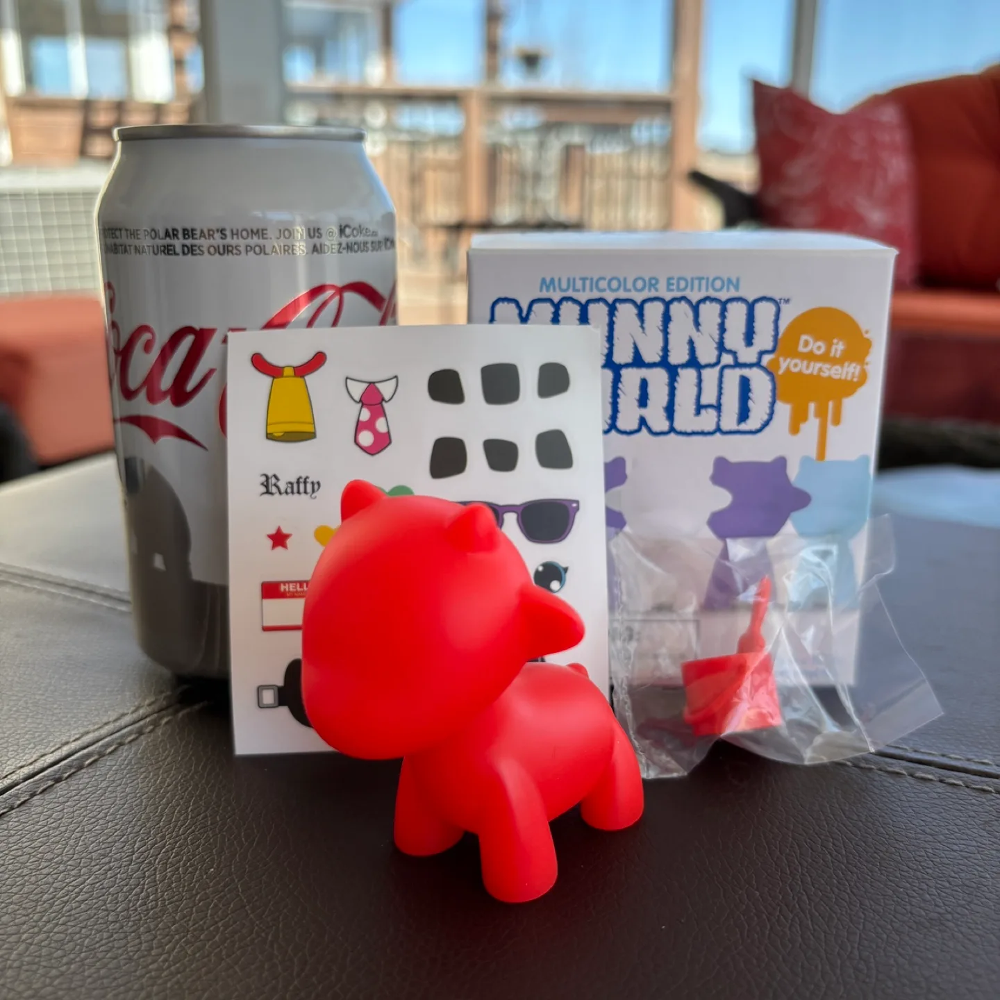 Cute Micro Raffy - Red - Munnyworld DIY Vinyl Toy thumbnail