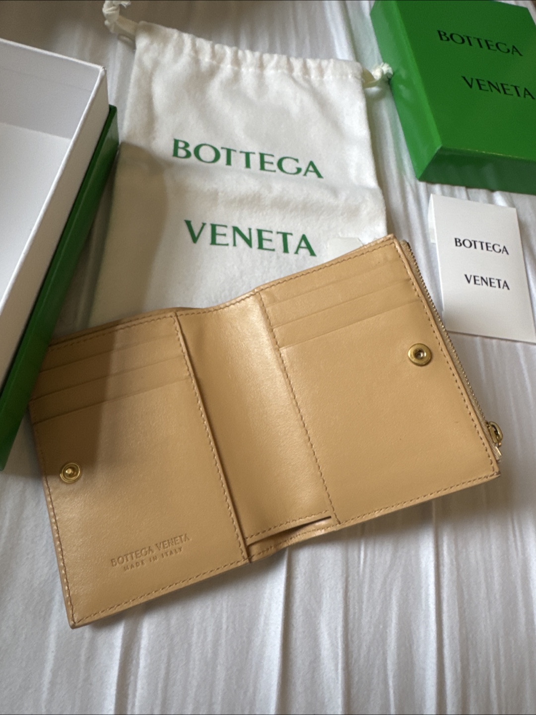 Bottega Veneta Beige Leather Wallet - photo 2