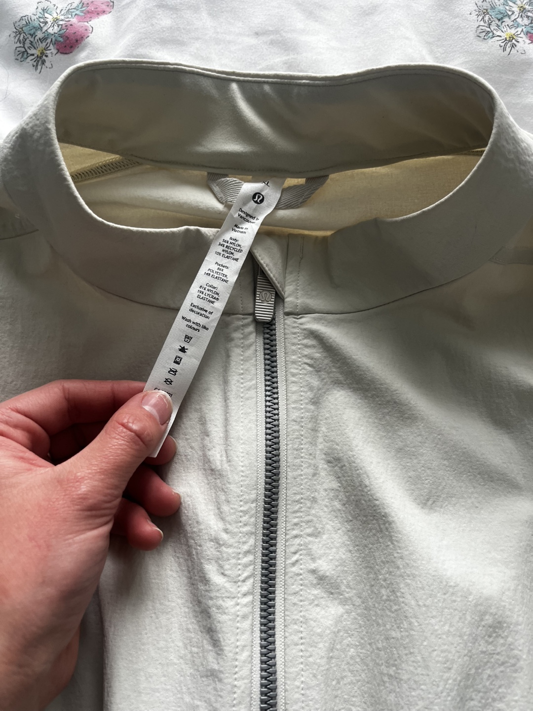 Lululemon spring jacket - photo 5