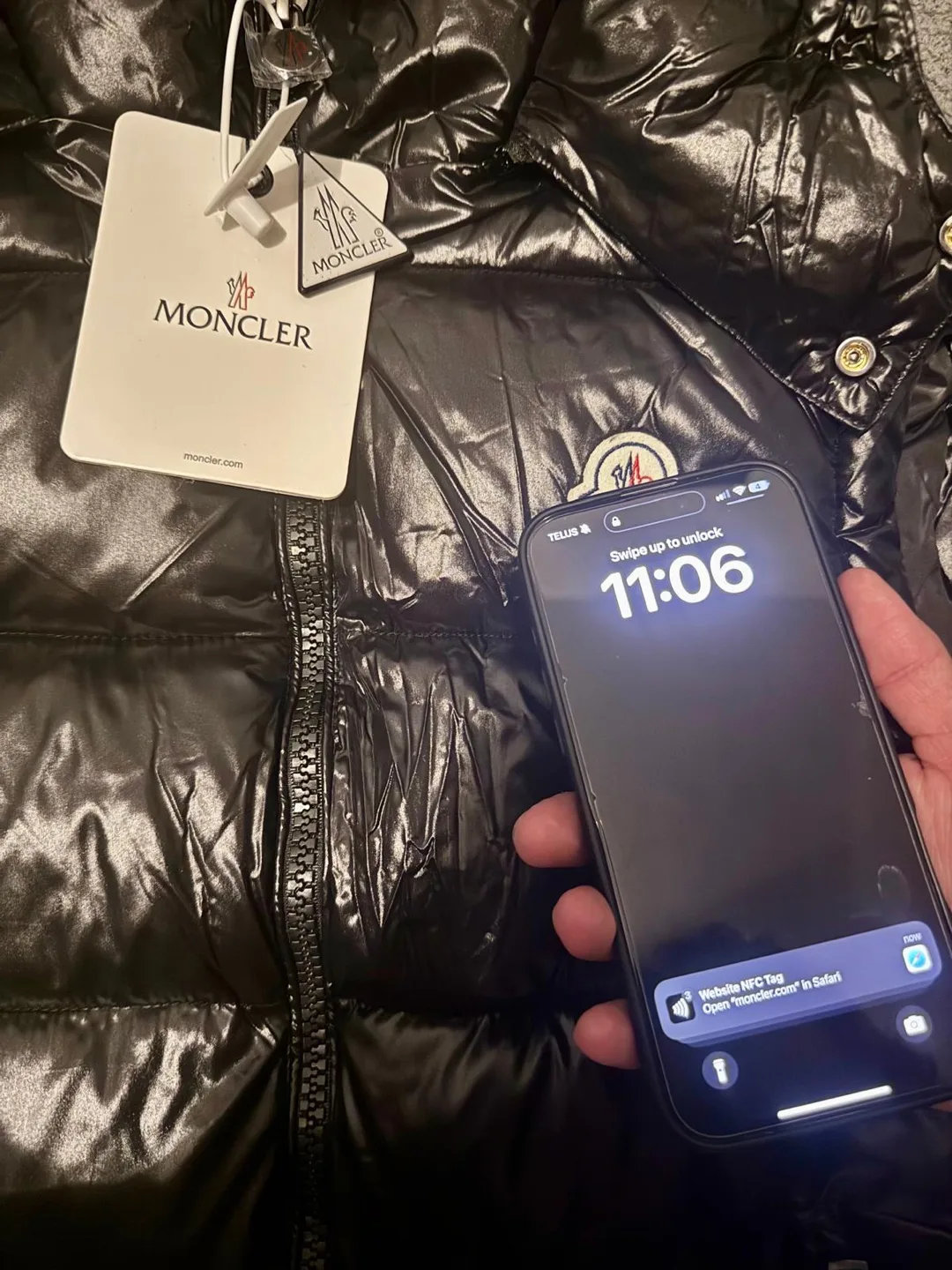 Men's Moncler Black Puffer Vest image indicator(3)