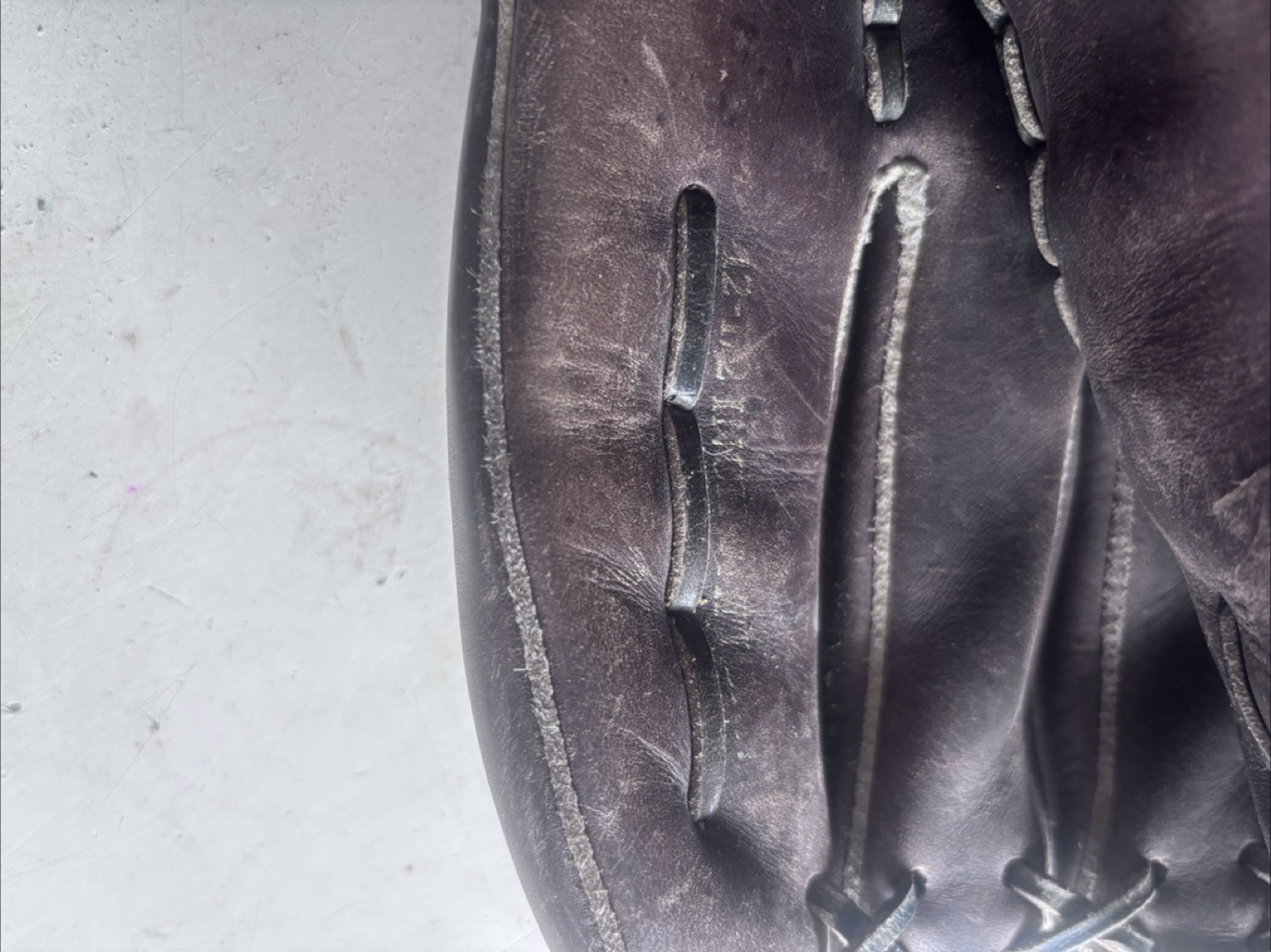 Easton Baseball Glove - photo 3
