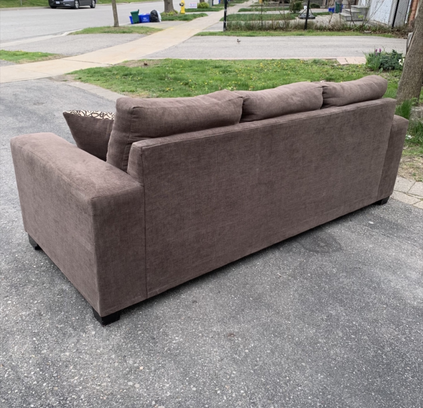 !Free Delivery! Comfy Couch - photo 5