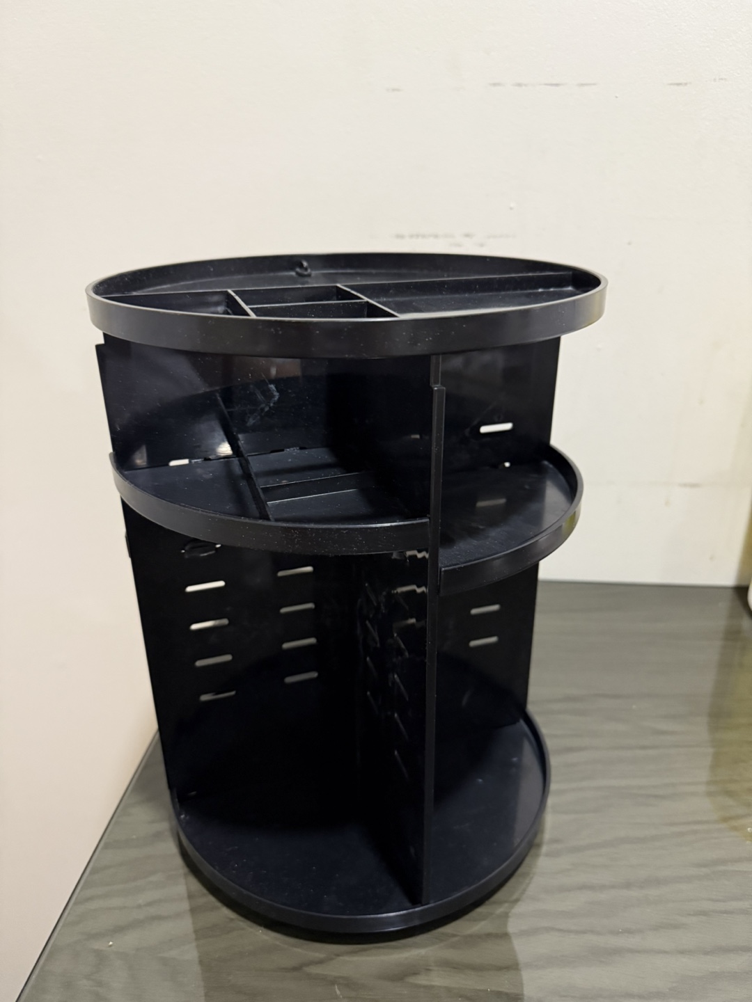 Rotating Makeup Organizer - photo 2