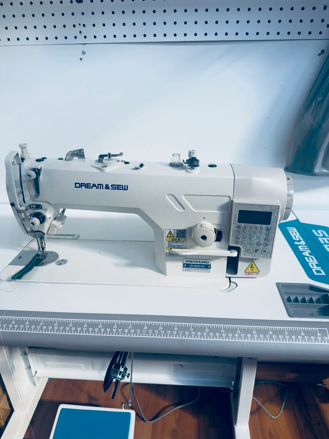 Sewkey Industrial Sewing Machine SK-7087 thumbnail
