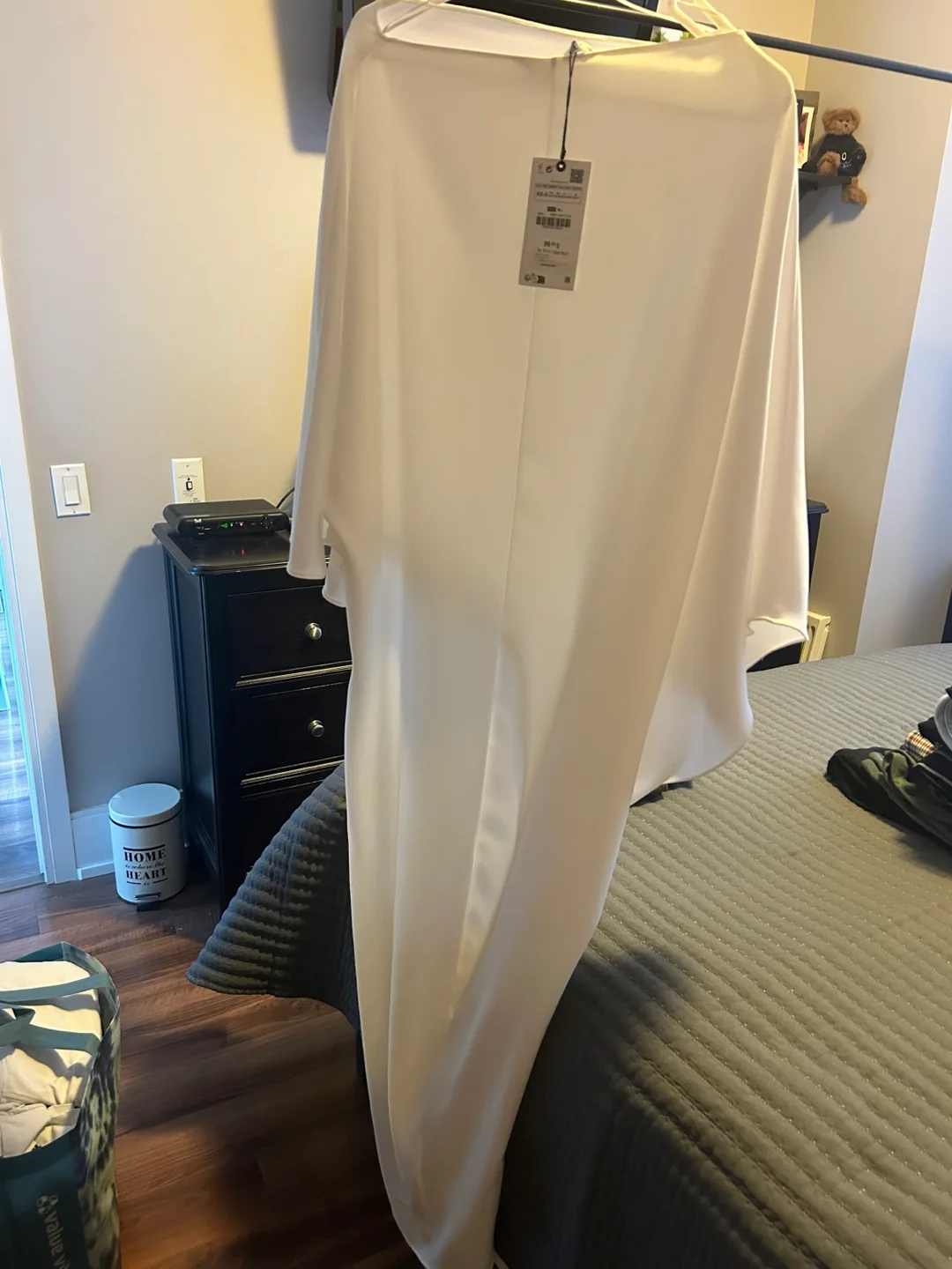 Zara Asymmetrical White covering/dress image indicator(2)