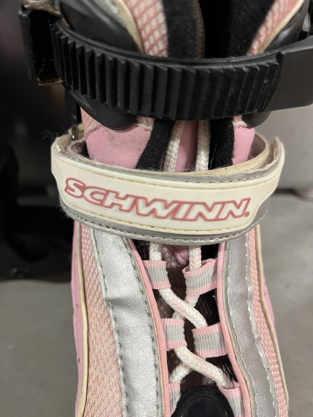 Schwinn Inline Skates - Size 6-8 - photo 5