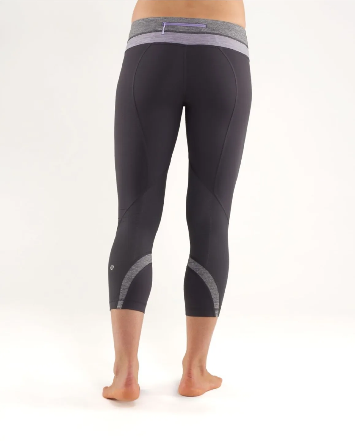 Lululemon Run: inspire crops  - Size 10 image indicator(2)