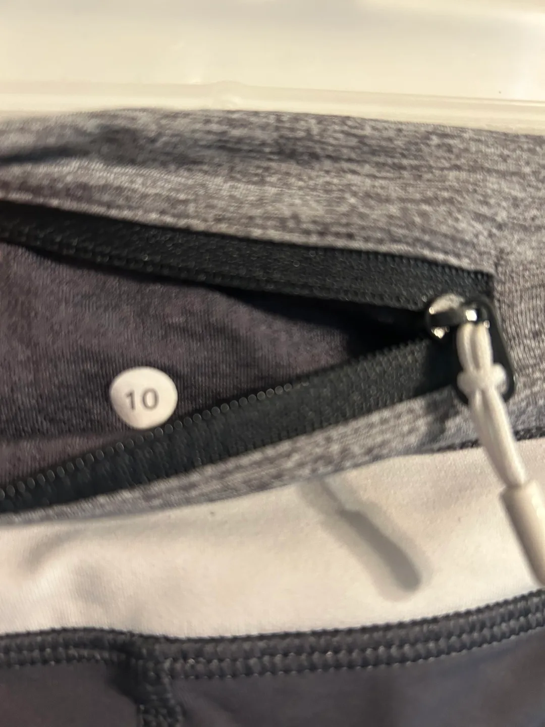 Lululemon Run: inspire crops  - Size 10 image indicator(7)