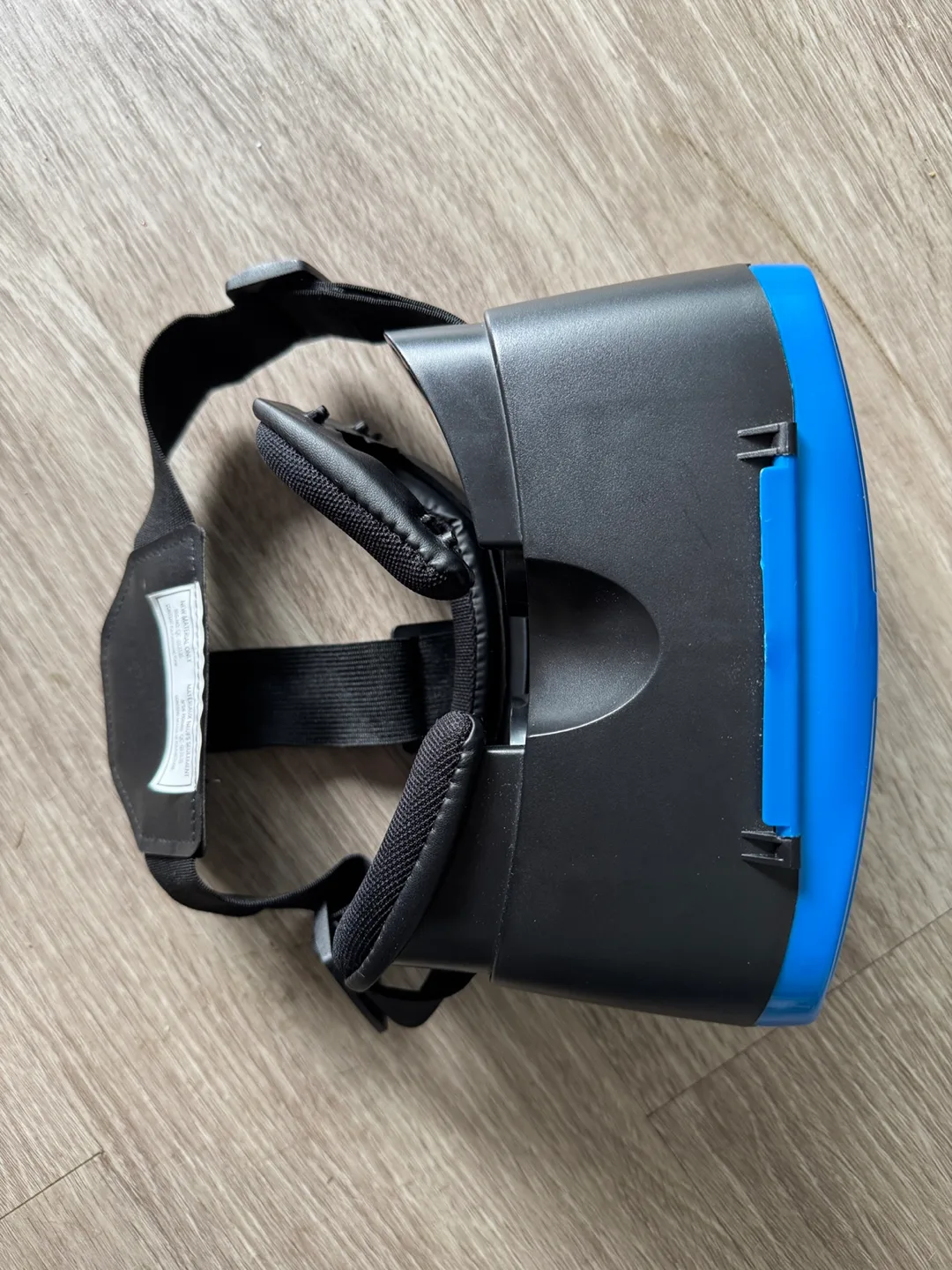 Virtual Reality Headset 🧡 thumbnail