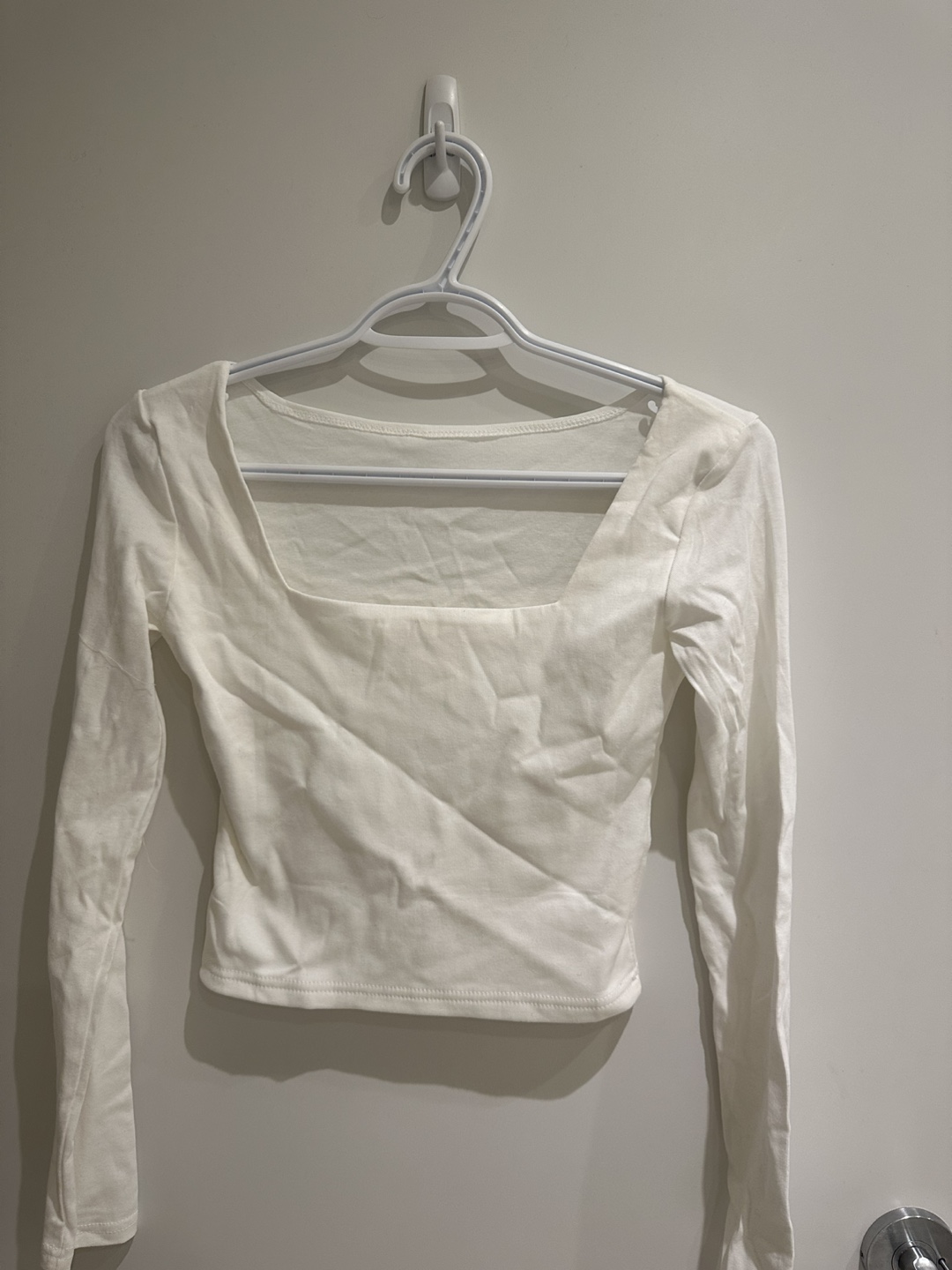 6 Crop Tops - Bundle Deal! - photo 5