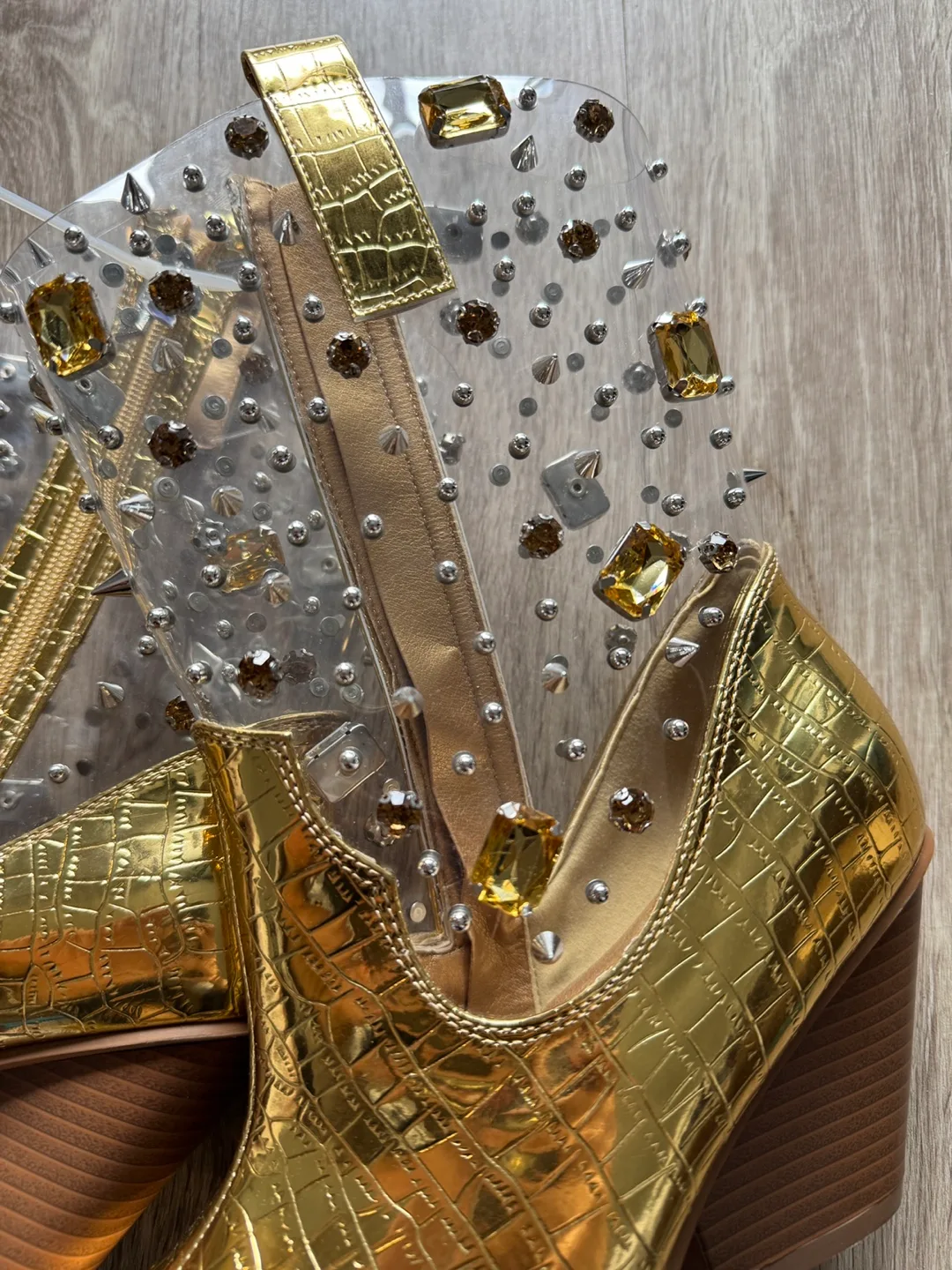 Gold Cowboy Boots w/ Studs & Rhinestones 🧡 image indicator(2)