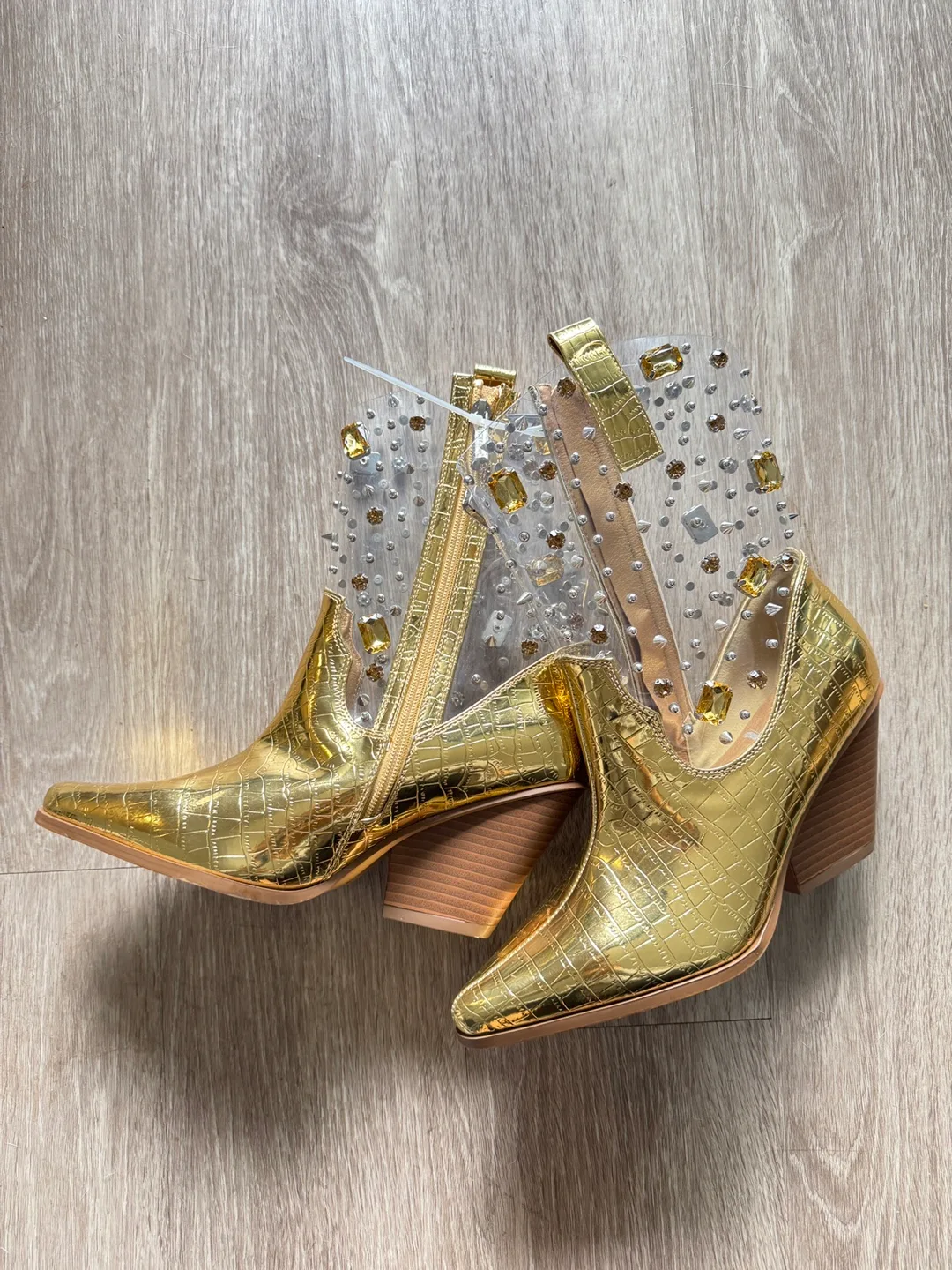 Gold Cowboy Boots w/ Studs & Rhinestones 🧡 thumbnail