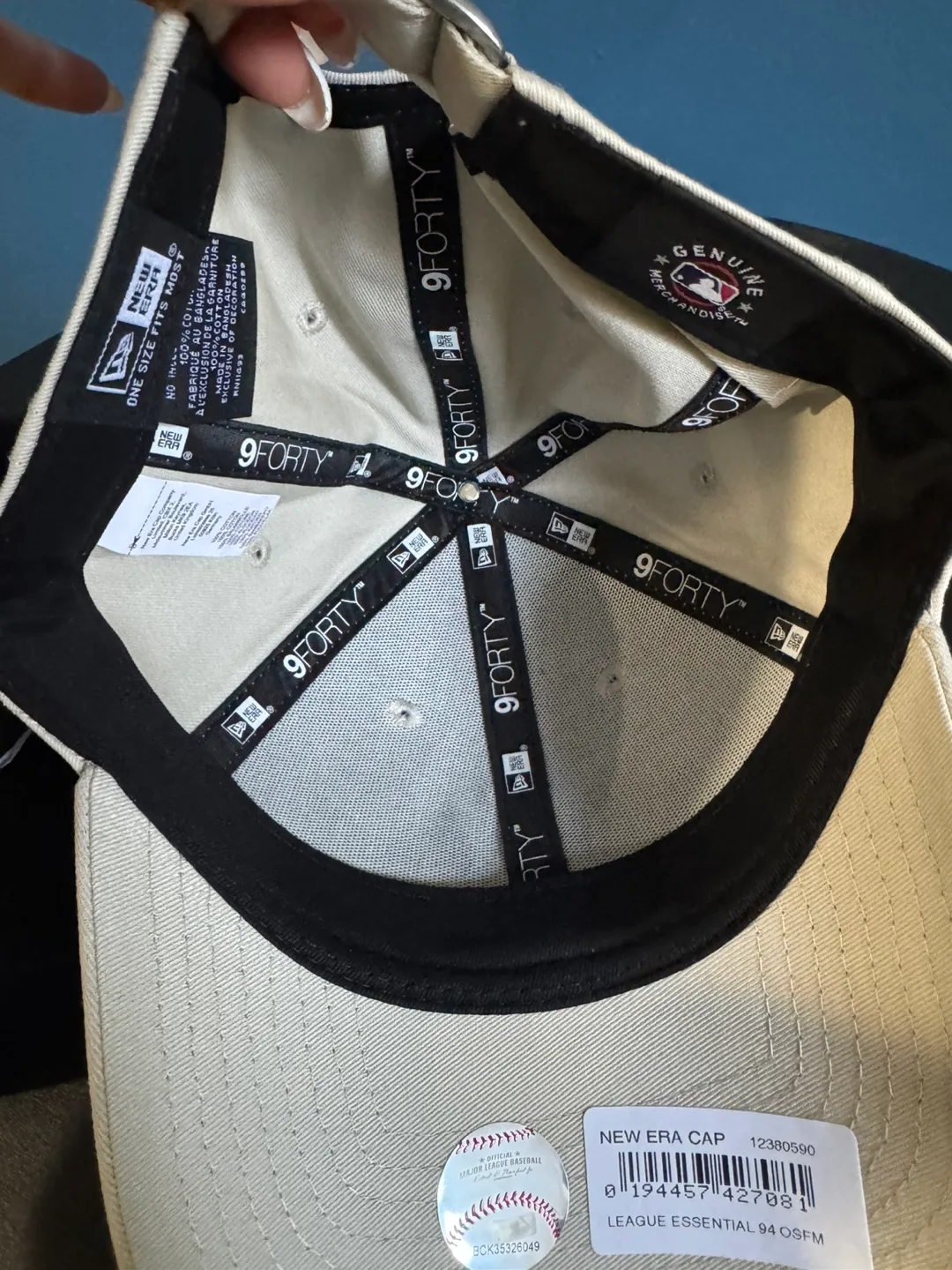 2 Yankees Caps image indicator(5)