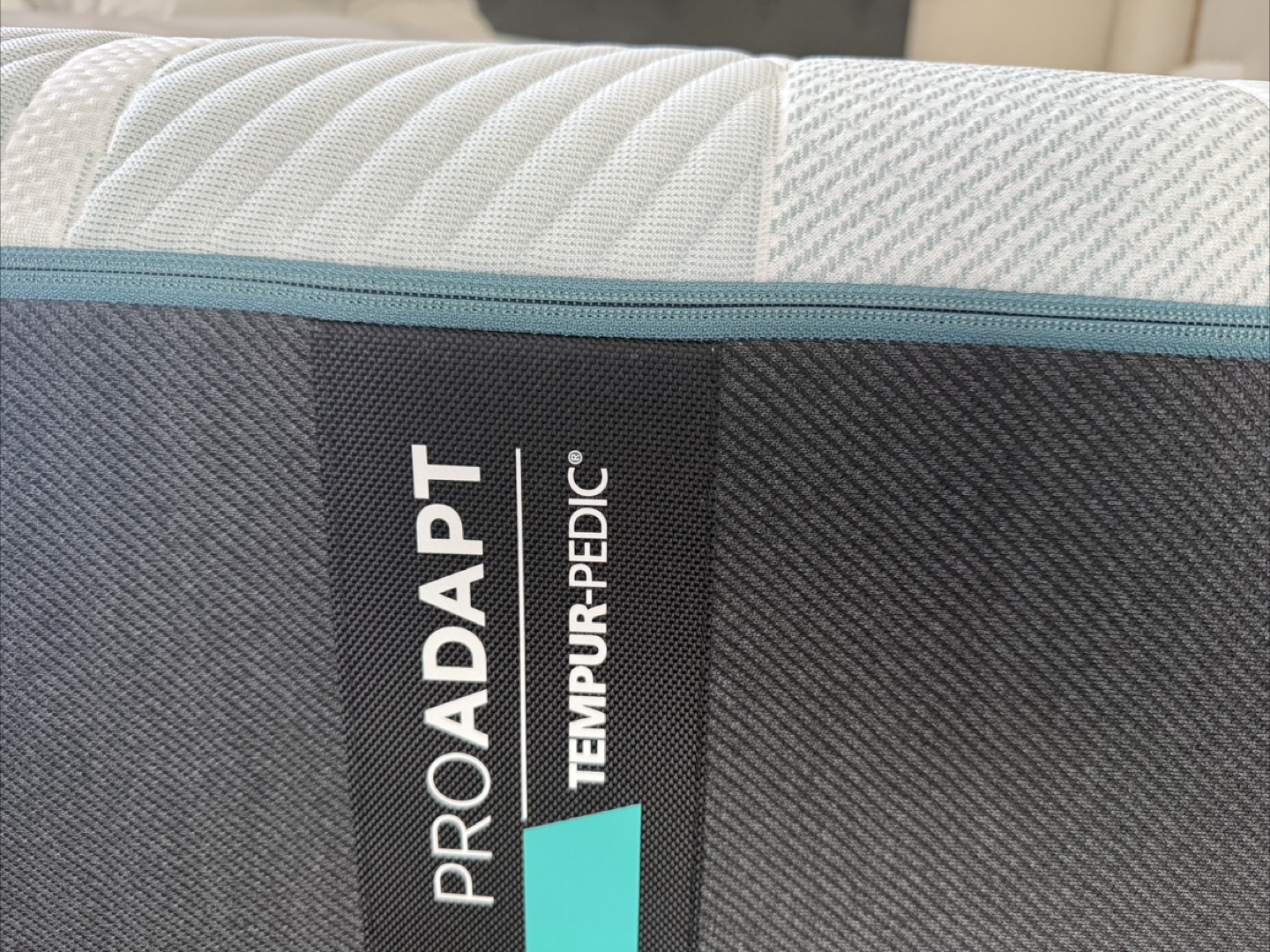 King Tempur-Pedic ProAdapt Mattress - photo 2