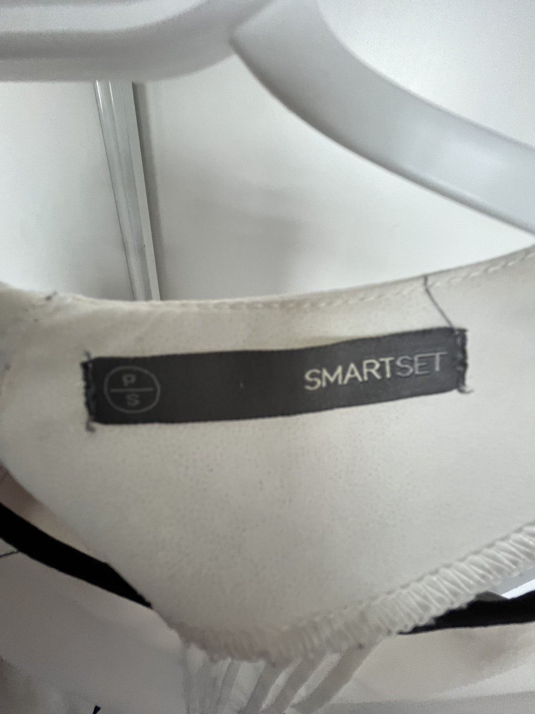 SmartSet White and Black Blouse, Size Small 🧡 - photo 3