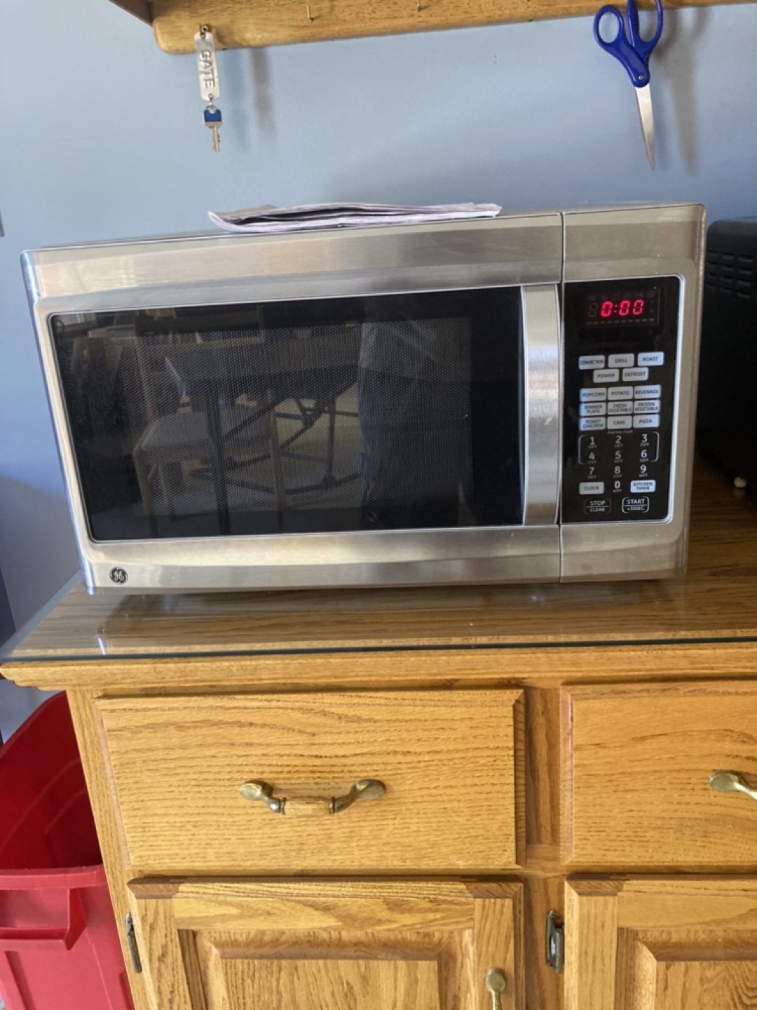 GE Microwave Oven with Convection