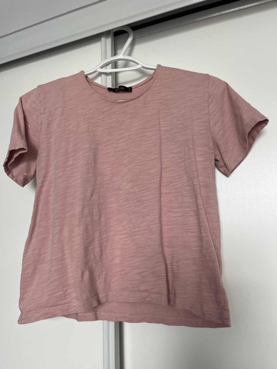 Retro Luxe Pink T-Shirt - XS 🧡