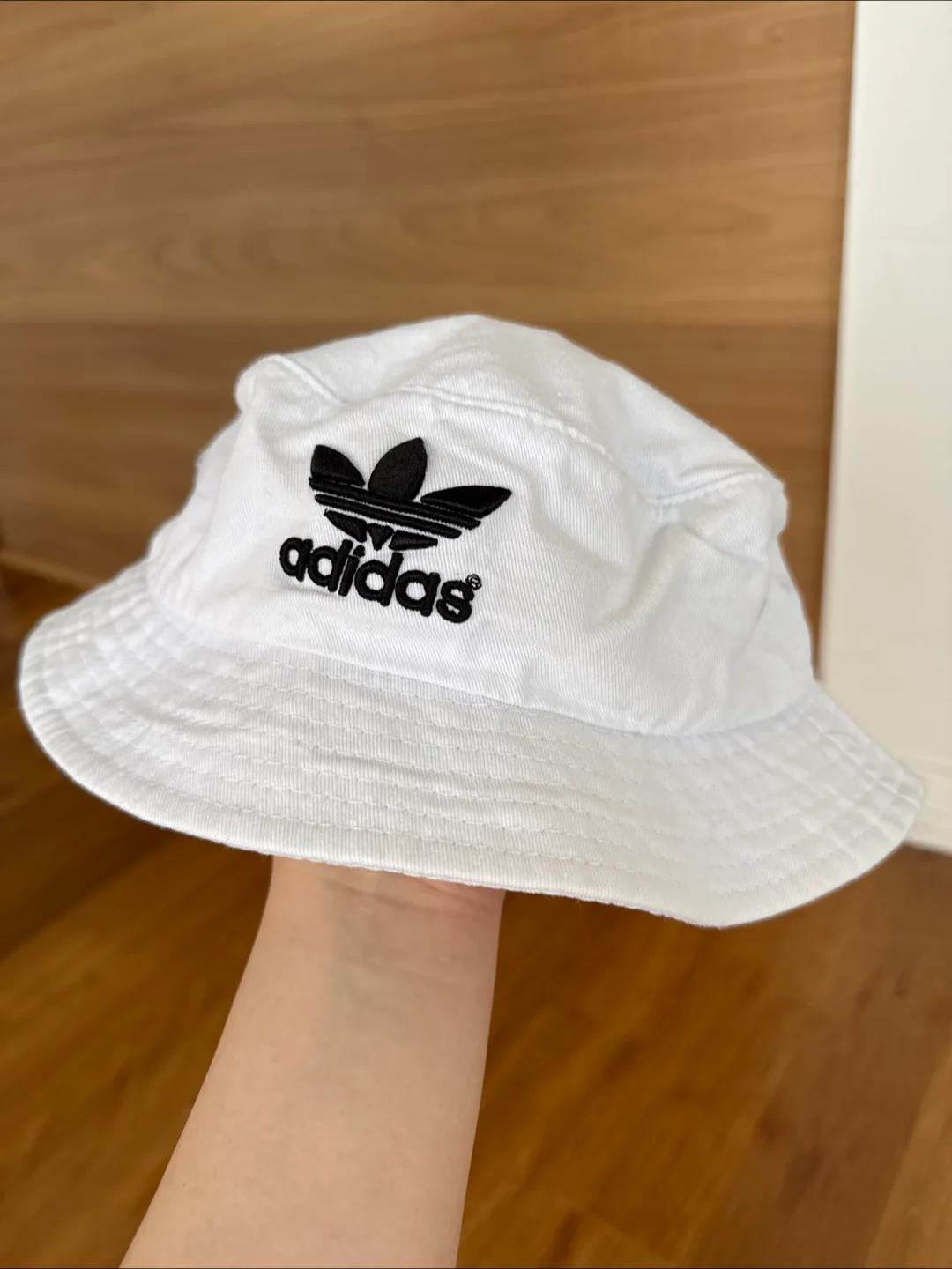 Adidas White Bucket Hat thumbnail