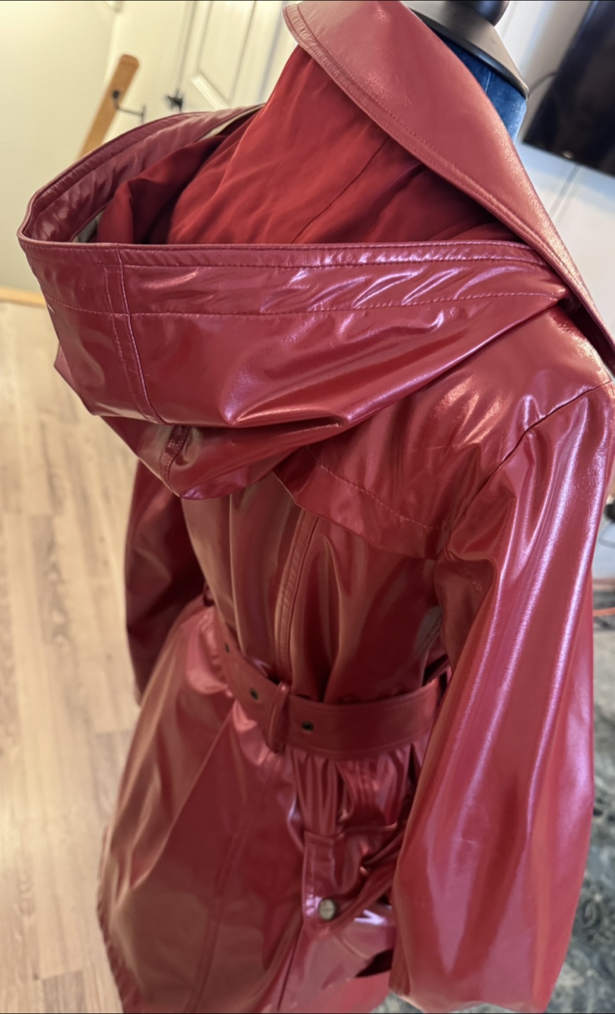 Burberry London Red Trench Coat - photo 5