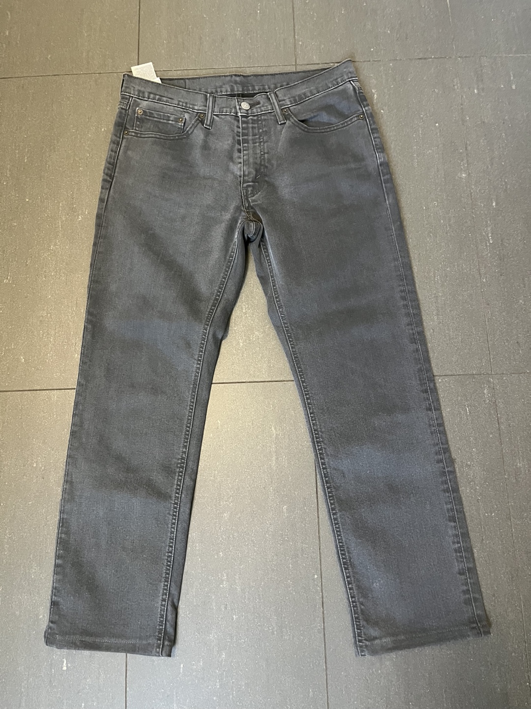 Men’s Levi's 541 - Size 32x32 - Dark Grey - photo 2