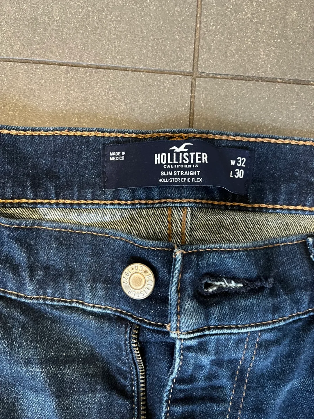 Hollister Men's Slim Jeans - Size 32x30 image indicator(2)