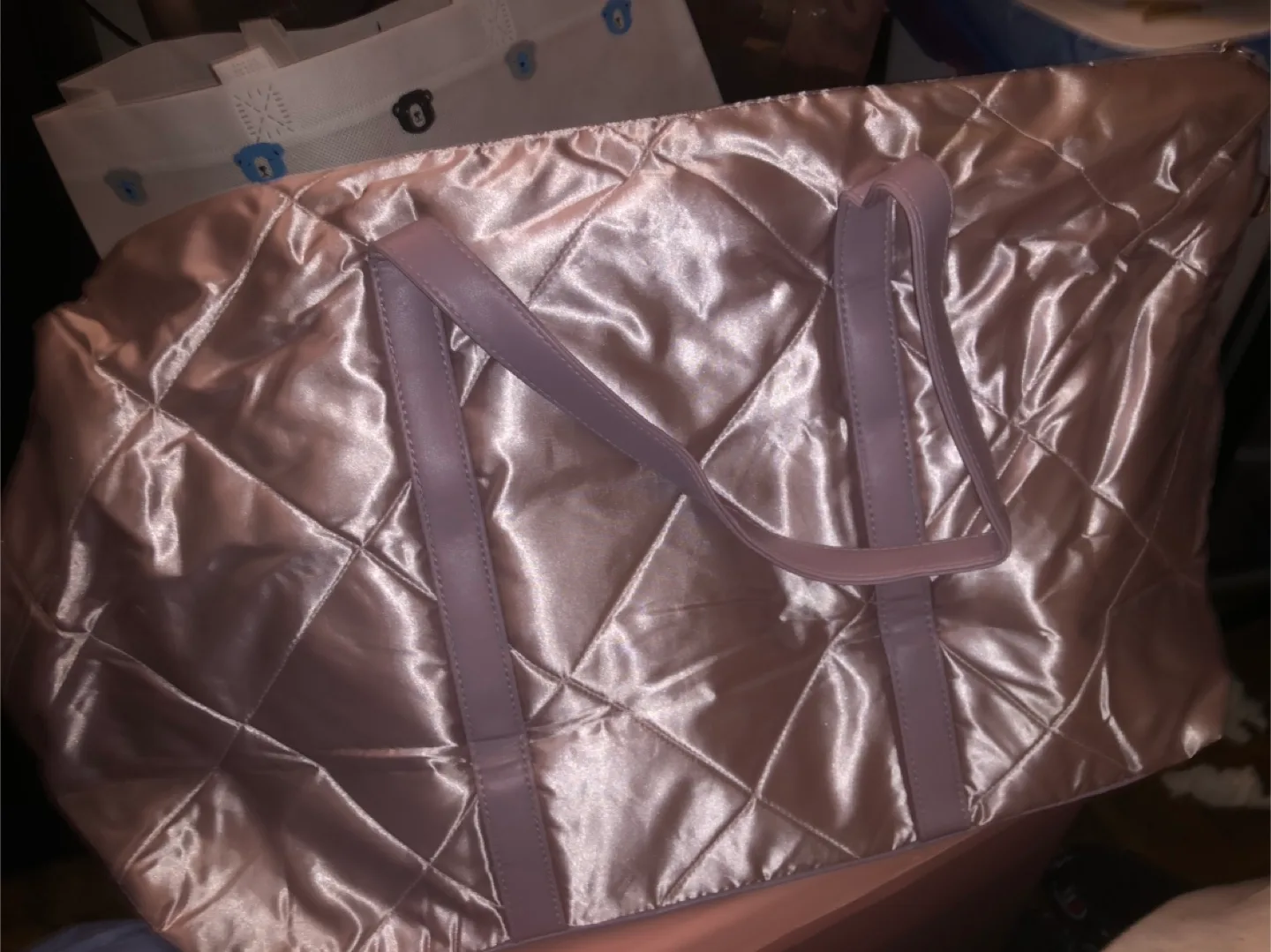 Lilac quilted satin travel bag thumbnail
