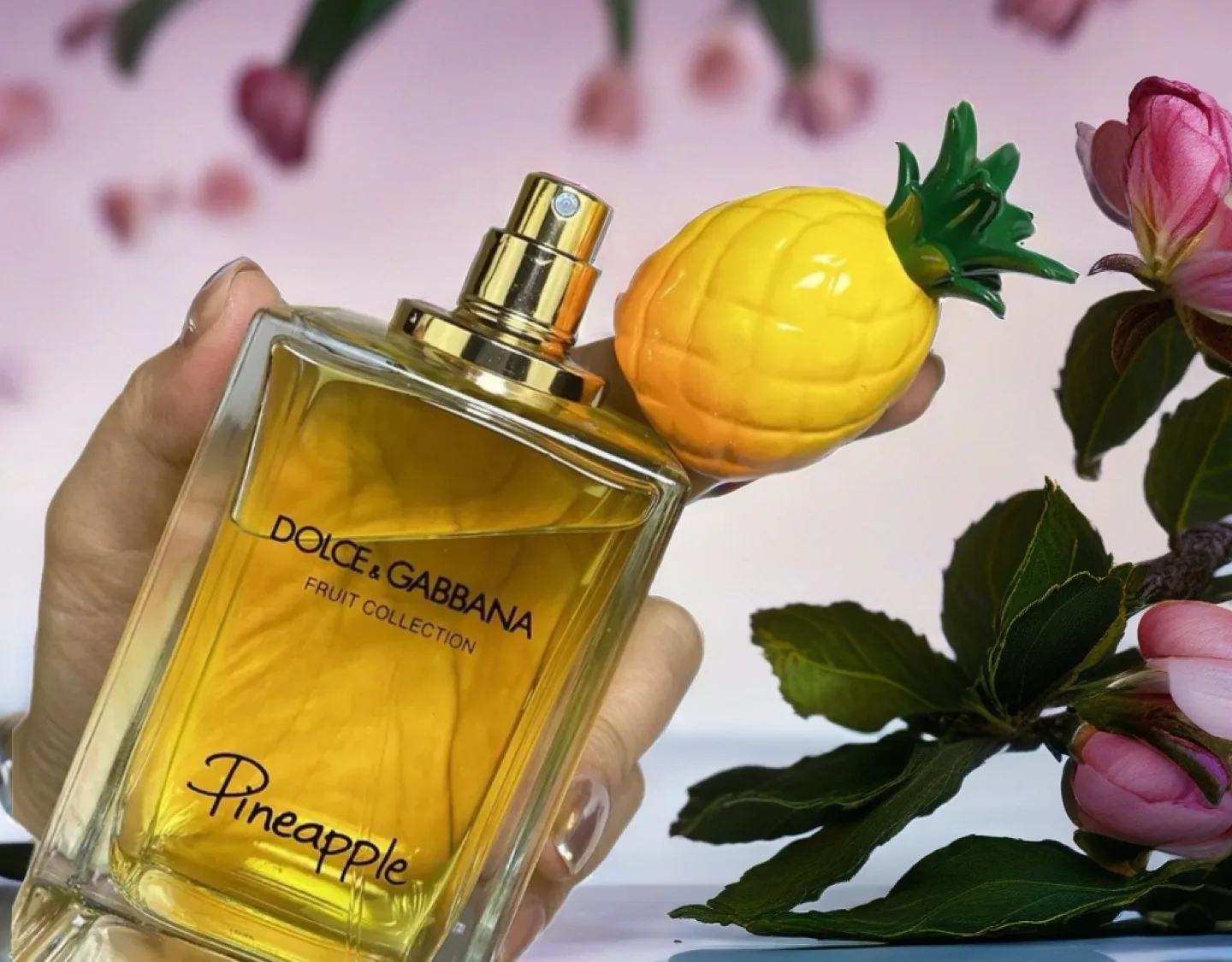 Dolce & Gabbana Pineapple Eau de Toilette thumbnail