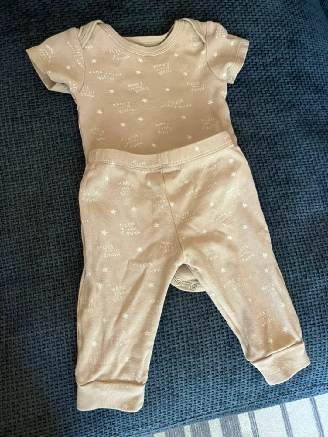 Baby Outfit Bundle - 8 Adorable Sets + 5 onesies!🧡 image indicator(3)