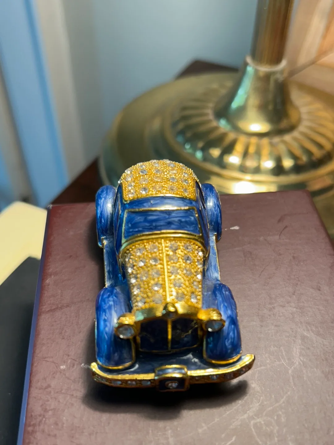 $25 Miniature Car vintage box rhinestone enamel pill image indicator(2)