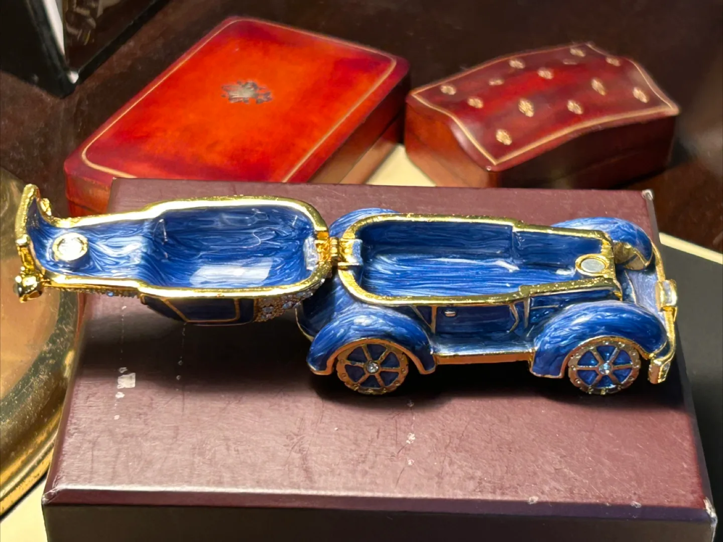 $25 Miniature Car vintage box rhinestone enamel pill image indicator(4)