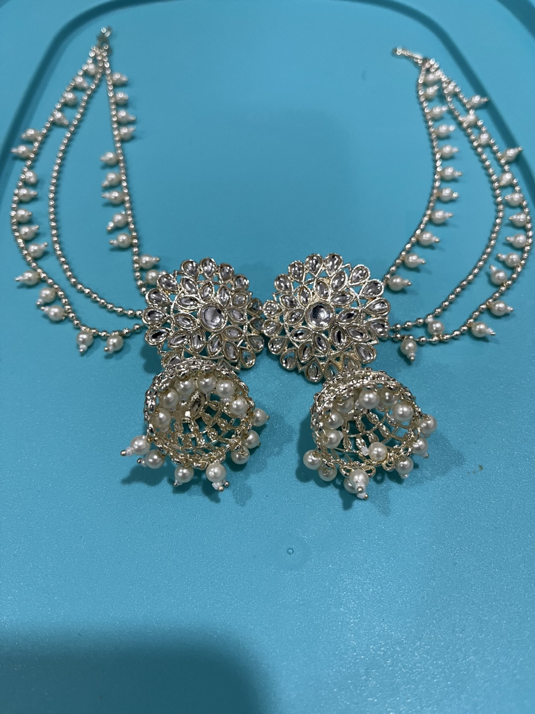 Elegant Indian Jhumka Earrings - photo 3