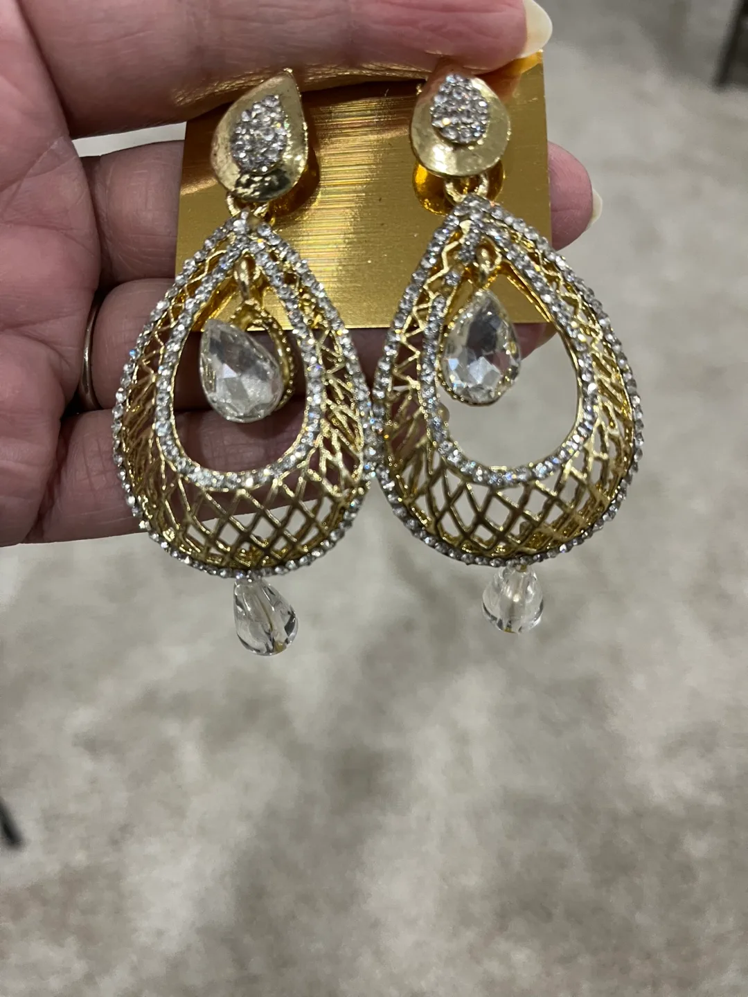 Elegant Indian Jhumka Earrings image indicator(5)