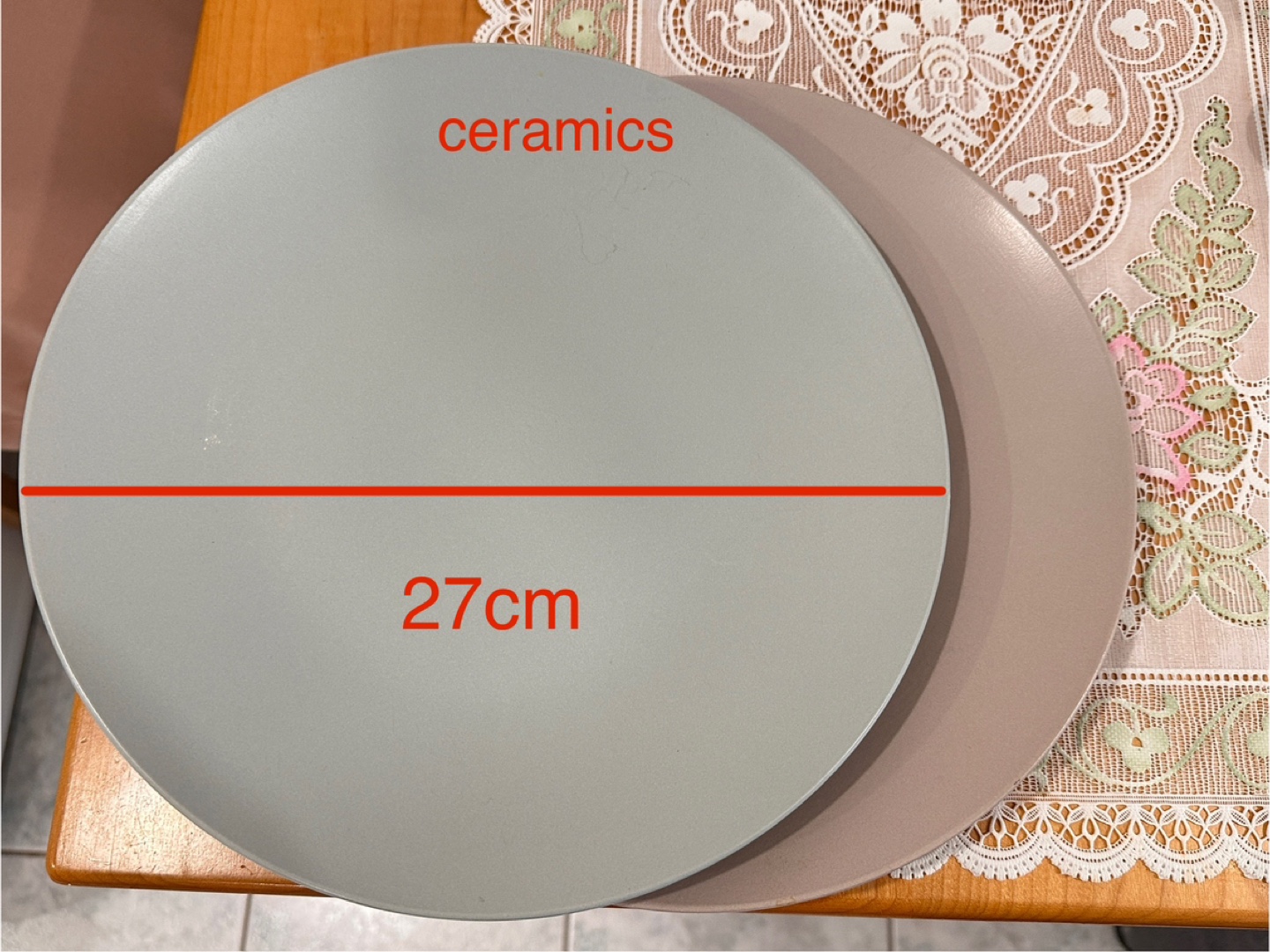 Bowls, plates, containers - photo 3