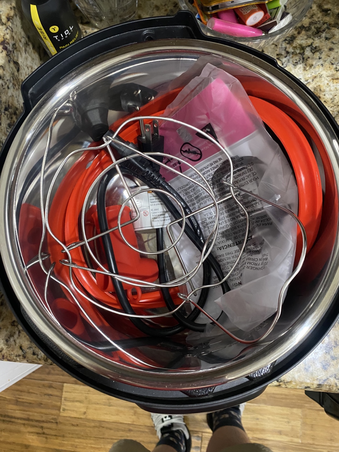 Instant Pot Duo Plus 6-Quart Electric Pressure Cooker - photo 2