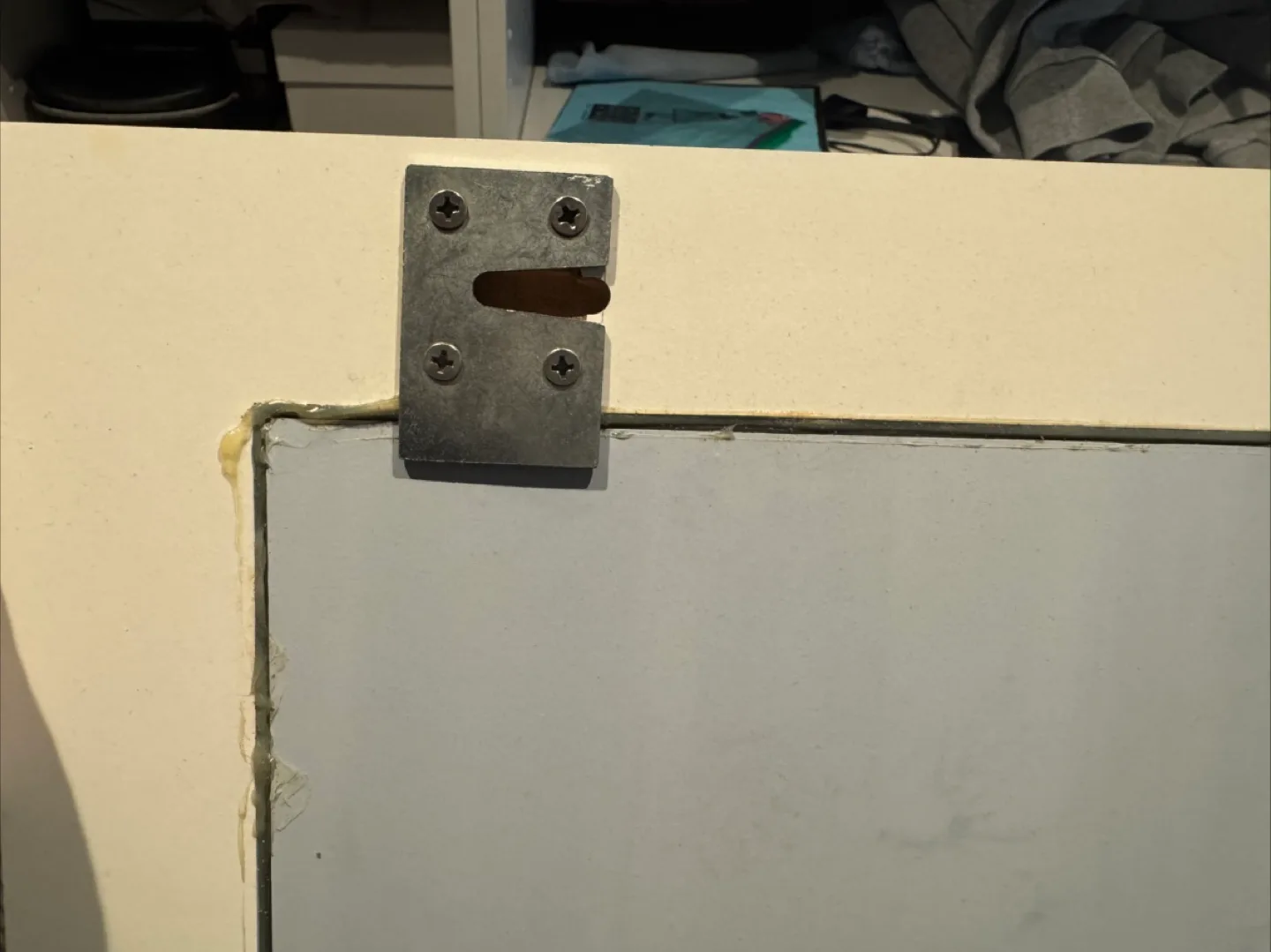 Large White Framed Mirror image indicator(7)