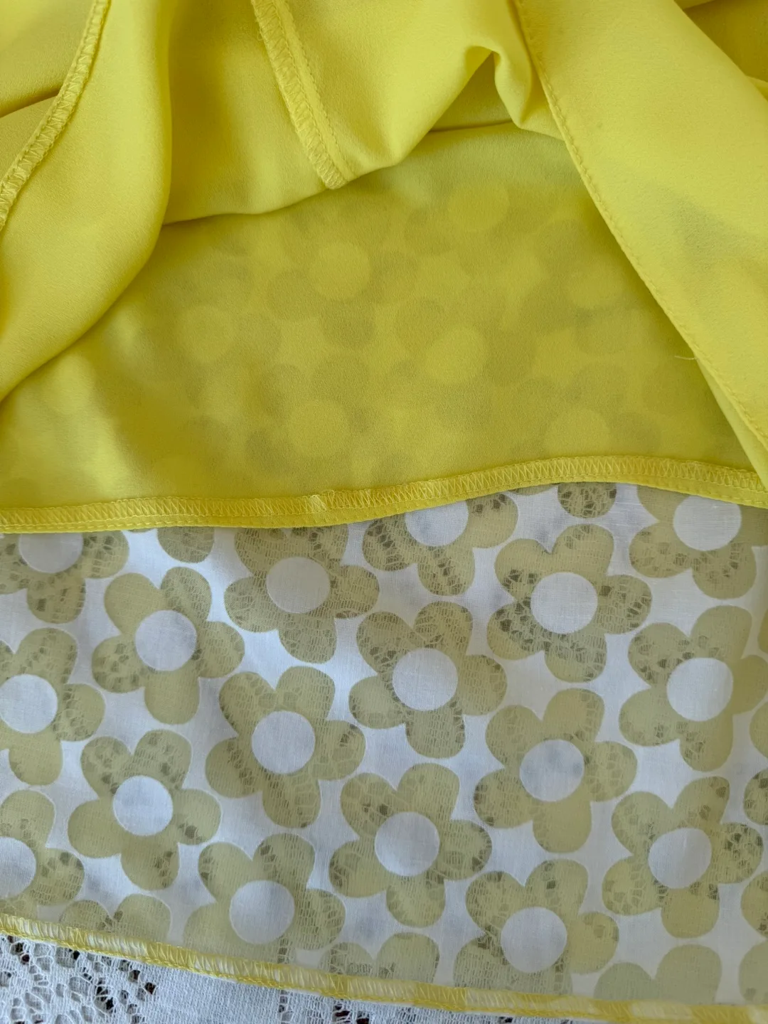 🌞 Woman’s Tank Top (Size 4) New without tags image indicator(7)