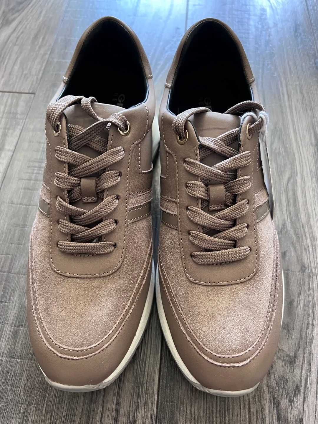 GEOX Respira Desya Women's Sneakers - Size 7 image indicator(4)