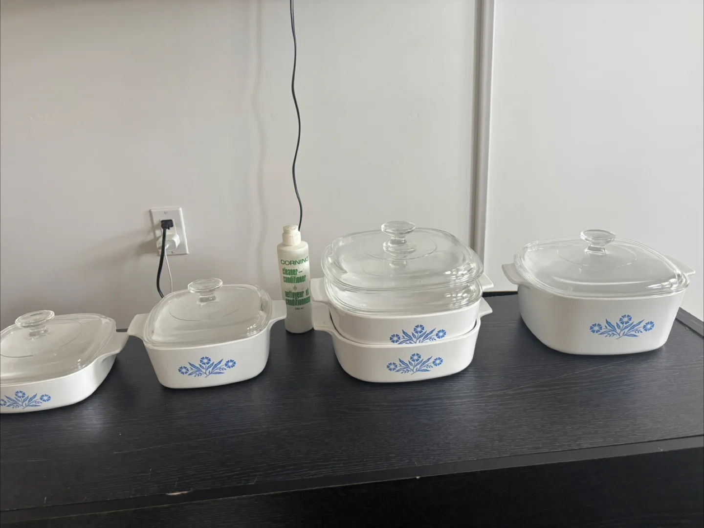 Vintage Corningware Blue Cornflower Casserole Dishes thumbnail