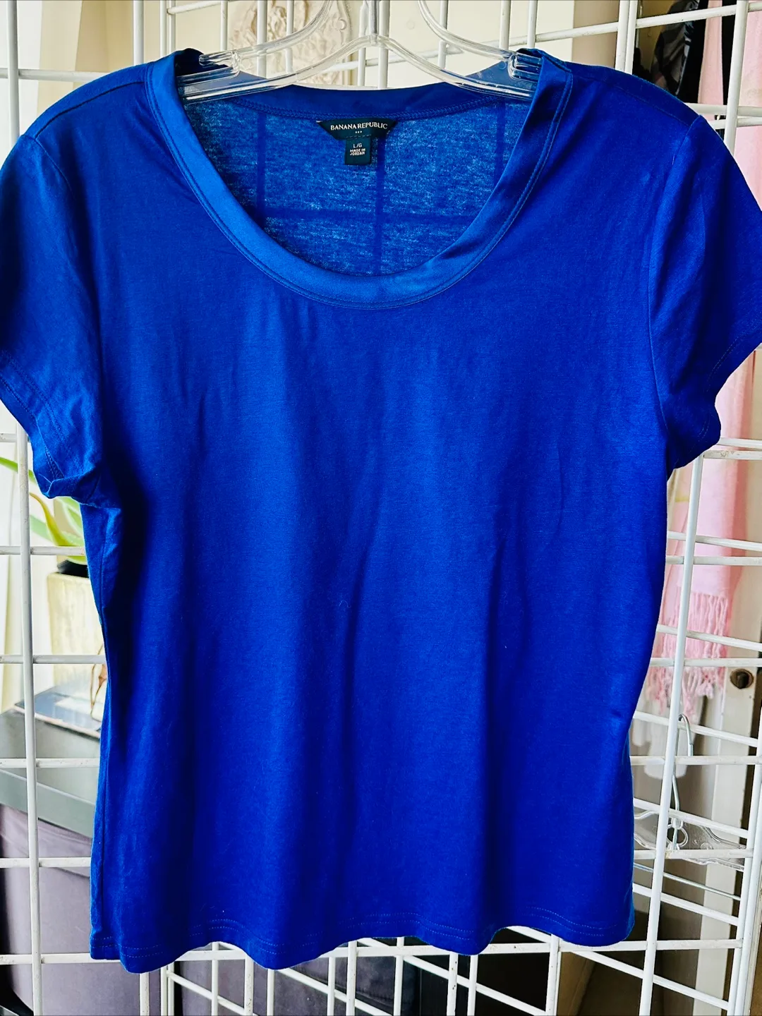 Banana Republic Women's Blue T-Shirt - Size L/G thumbnail